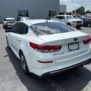 2019 KIA OPTIMA LX — фото 5