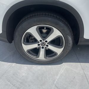 صورة مصغرة 19 لـ 2023 Mercedes-BENZ GLC