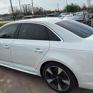 AUDI A4 2.0T PREMIUM - 6