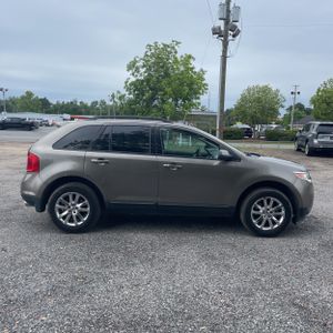 FORD EDGE SEL - 10