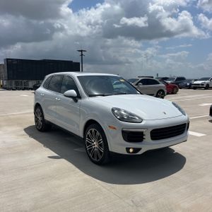 PORSCHE CAYENNE S - 8