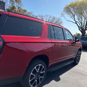 CHEVROLET SUBURBAN RST - 9