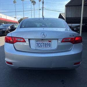2014 Acura ILX 2.0L 照片 6