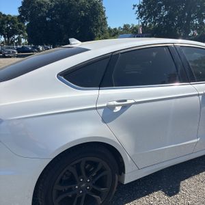 FORD FUSION SE - 9
