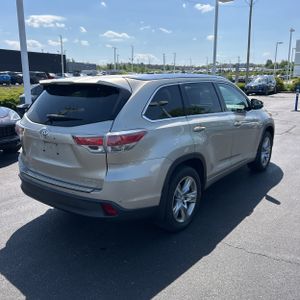TOYOTA HIGHLANDER - 8