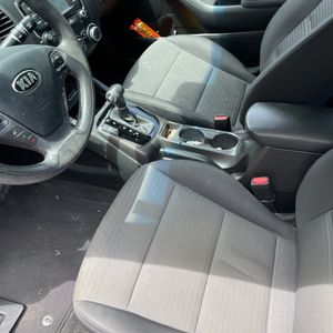 صورة مصغرة 65 لـ 2018 KIA FORTE LX