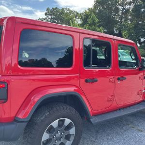 2018 JEEP WRANGLER UNLIMITED SAHARA — фото 9
