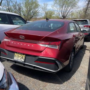 HYUNDAI ELANTRA SEL - 7