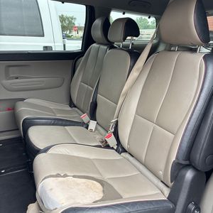 صورة مصغرة 34 لـ 2019 KIA SEDONA EX