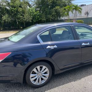 صورة 9 لـ 2011 Honda ACCORD EX-L V6