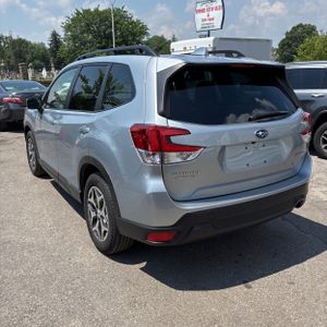 2023 Subaru FORESTER PREMIUM — фото 4