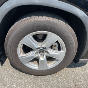 صورة مصغرة 20 لـ 2022 Toyota HIGHLANDER L