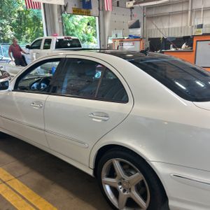 2009 Mercedes-BENZ E-CLASS 照片 6