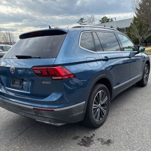 VOLKSWAGEN TIGUAN 2.0T SEL - 8
