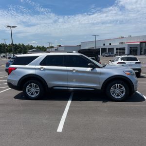 FORD EXPLORER XLT - 10