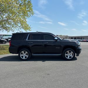 CHEVROLET TAHOE - 10