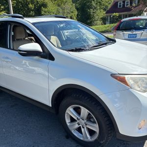 2014 Toyota RAV4 XLE 照片 13