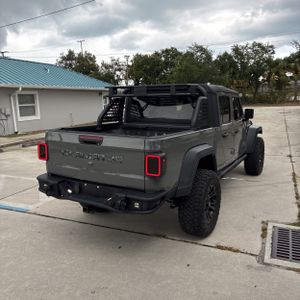 صورة 8 لـ 2020 JEEP GLADIATOR SPORT