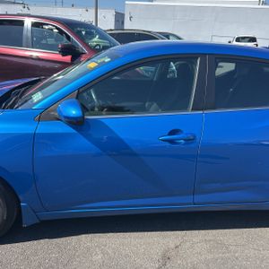 NISSAN SENTRA SV - 4