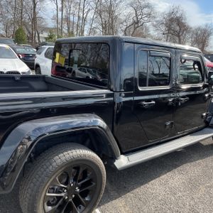 JEEP GLADIATOR HIGH ALTITUDE - 9