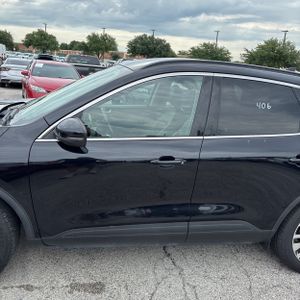 FORD ESCAPE TITANIUM - 4