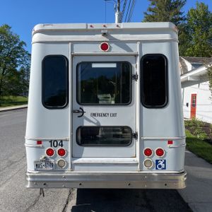 FORD E-350 CUTAWAY - 7