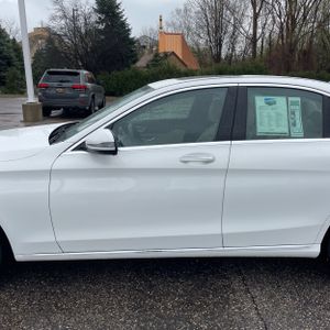 MERCEDES-BENZ C-CLASS - 4