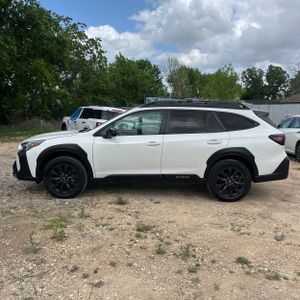 SUBARU OUTBACK ONYX EDITION - 3