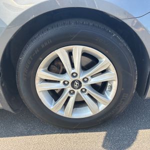 2013 Hyundai SONATA GLS — миниатюра 20