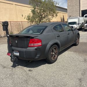 DODGE AVENGER SE - 8