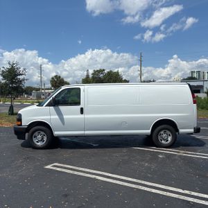 CHEVROLET EXPRESS 3500 - 3