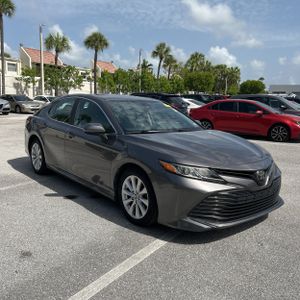 2019 Toyota CAMRY LE thumbnail 12