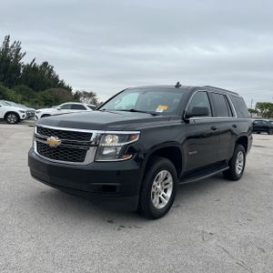 Chevrolet Tahoe LS - 1