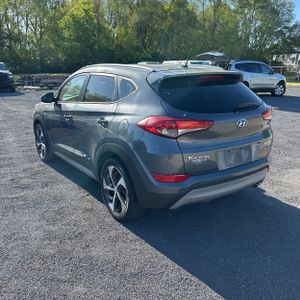 HYUNDAI TUCSON SPORT - 5