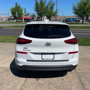 HYUNDAI TUCSON - 7