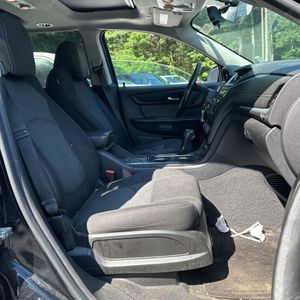 صورة مصغرة 33 لـ 2017 Chevrolet TRAVERSE LT