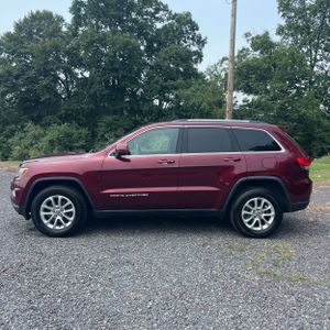 2016 JEEP GRAND CHEROKEE LAREDO — фото 3
