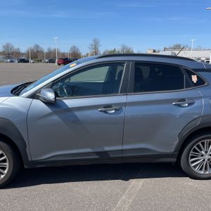 HYUNDAI KONA SEL - 4