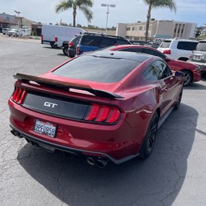 FORD MUSTANG GT PREMIUM - 8