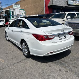 HYUNDAI SONATA LIMITED - 5