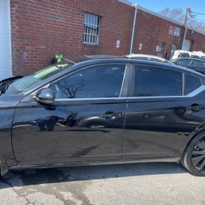 NISSAN ALTIMA 2.5 SR - 4