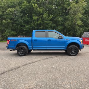 2019 FORD F-150 XLT photo 10