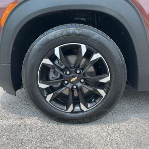 2022 Chevrolet TRAILBLAZER LT — миниатюра 17
