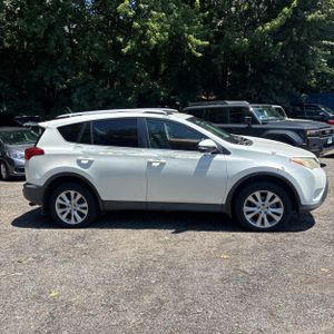 صورة 10 لـ 2013 Toyota RAV4 LIMITED