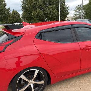 صورة 9 لـ 2019 Hyundai VELOSTER 2.0L
