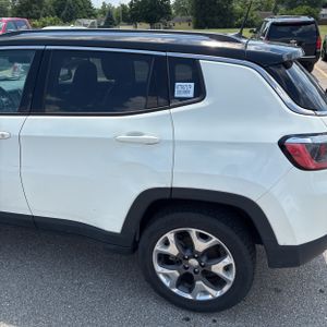 صورة 6 لـ 2019 JEEP COMPASS LIMITED