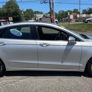 صورة مصغرة 11 لـ 2019 FORD FUSION SEL