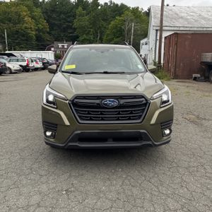 2024 Subaru FORESTER PREMIUM 缩略图 14
