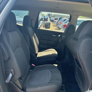صورة مصغرة 35 لـ 2017 Chevrolet TRAVERSE LT
