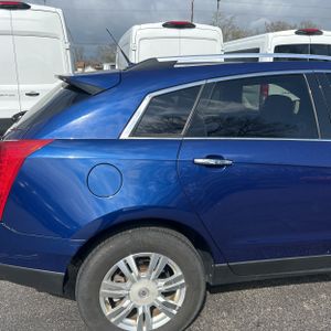 CADILLAC SRX LUXURY COLLECTION - 9